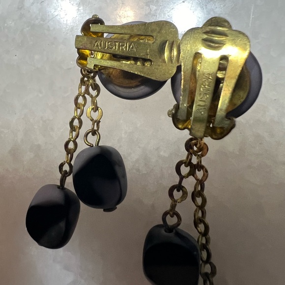 Boho Vintage Austria Signed Purple Marbled Polished Stone Dangle Earrings - Picture 3 of 6